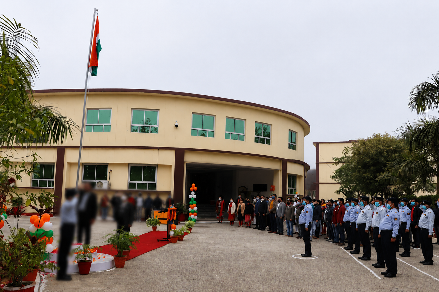 Institutional Premises on Kisan Path Lucknow